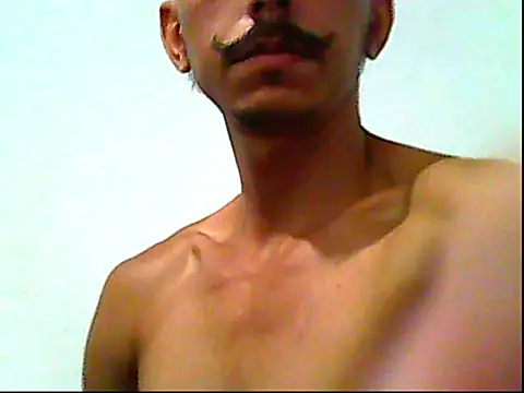 MagrinhoSaradoo live sex cam