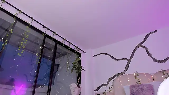 SarahCastro1_'s cam snapshot