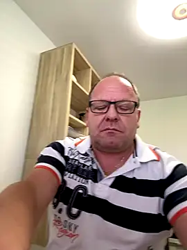 coupleLatinaLovers live sex cam