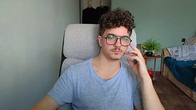 Remy_Miles live sex cam