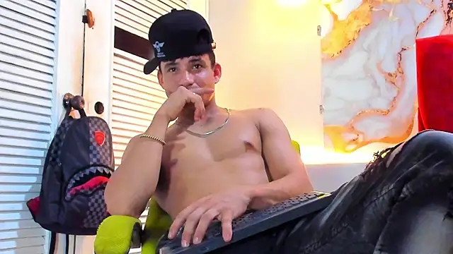 daniscot live sex cam