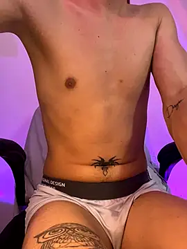 tylernova's cam snapshot