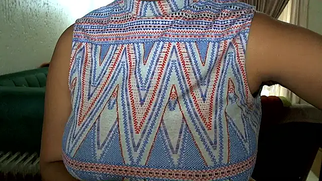 NewBeginnings8's cam snapshot