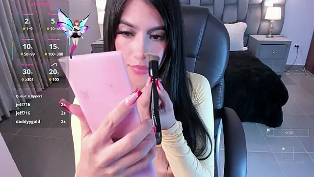 sarita_evanss's cam snapshot