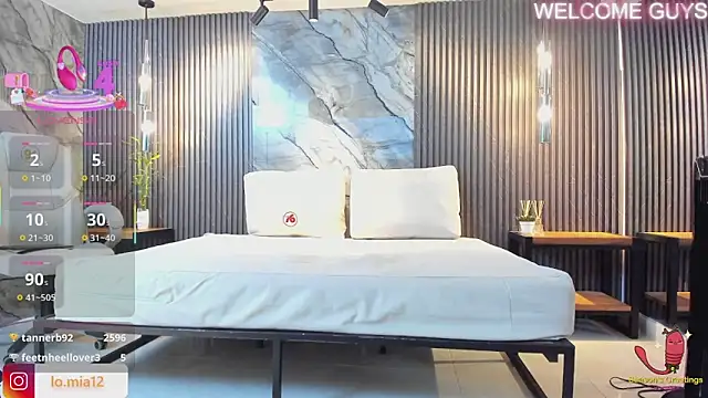 julietha_taylor's cam snapshot