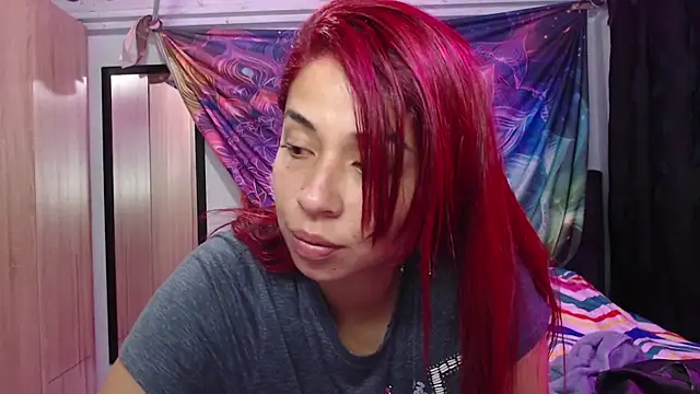 Alexxx_andr4's cam snapshot