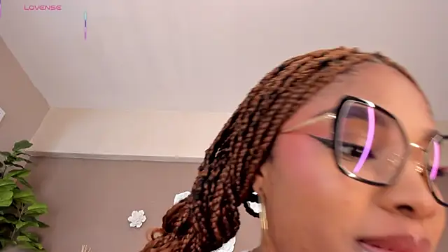 AriaFoster's cam snapshot