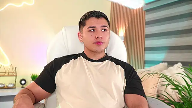 MatiasKorn live sex cam