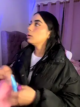 Emily-14's cam snapshot