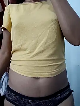 Ruhi_07 live sex cam