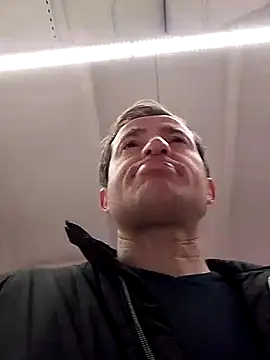 openlegsforyou's cam snapshot