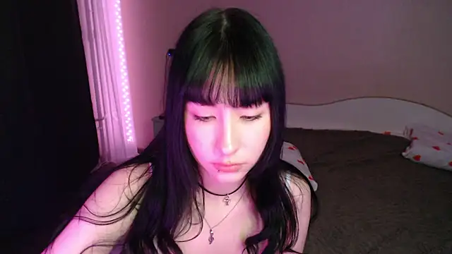 NaemiiBlush's cam snapshot