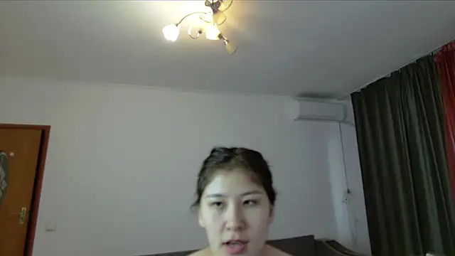 Riz_girl's cam snapshot