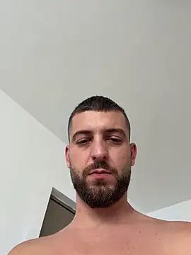 Pablo_Hornyguy95 live sex cam