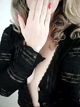 Cleanne's cam snapshot