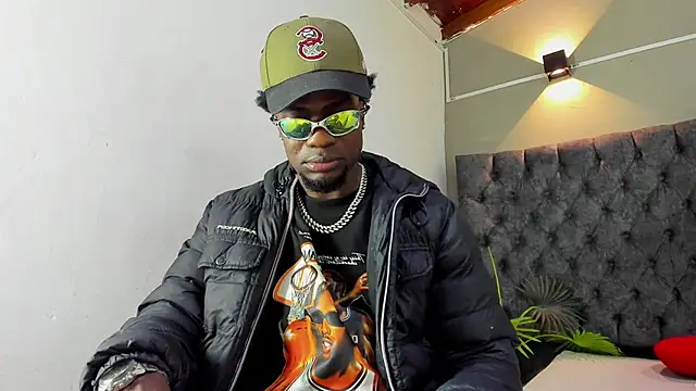 COMPTON_01 live sex cam