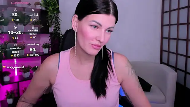 O1d_Lady's cam snapshot