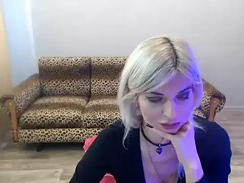 SexyBeatriice's cam snapshot