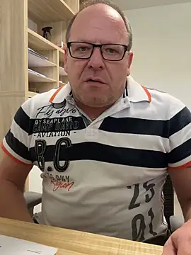 coupleLatinaLovers live sex cam