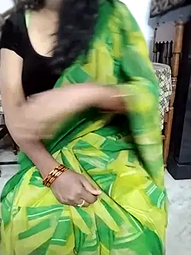 Miss_sruthi's cam snapshot