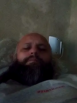 AlexandruCsaba live sex cam