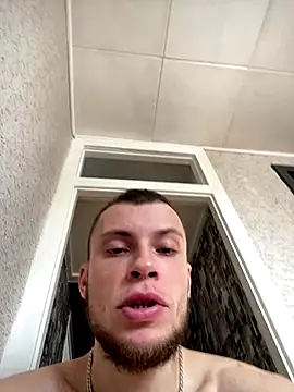 PUER4IK live sex cam