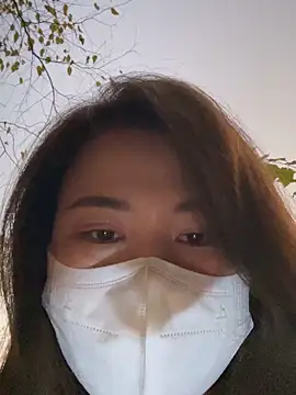 Diana8899 live sex cam