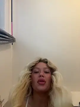 blissdimicco's cam snapshot