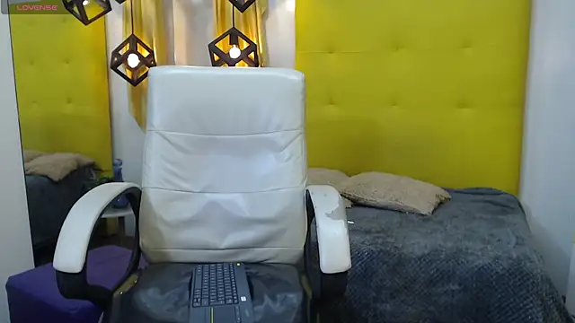 Jordan_red's cam snapshot