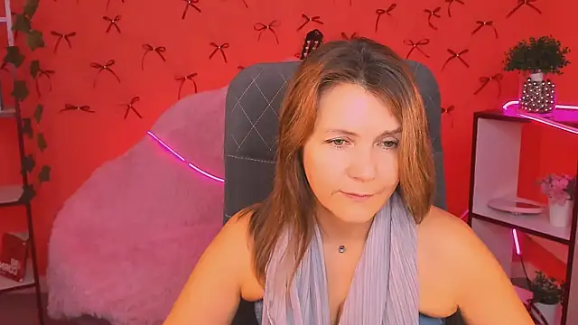 NicoleHitman's cam snapshot