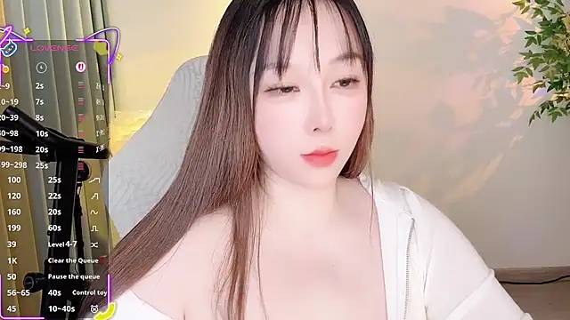 Liz-nn's cam snapshot