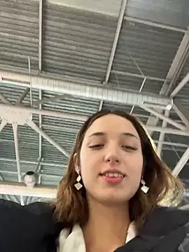 DollyTall live sex cam