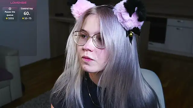 DonnetteShaban's cam snapshot