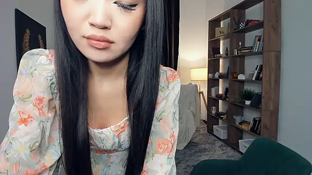 OnieClose's cam snapshot