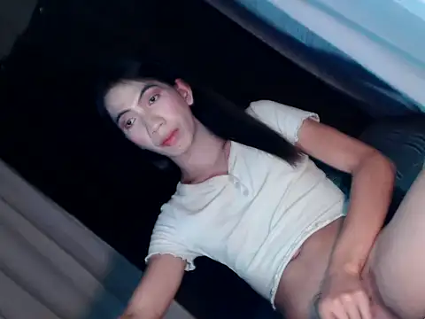 xyourdreamtrans live sex cam