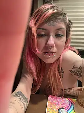 needlefaceUwU's cam snapshot