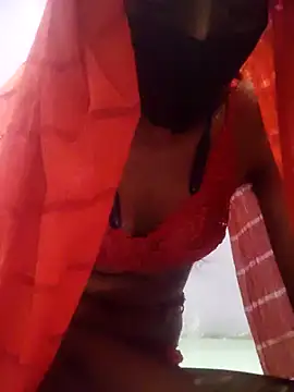 Thaper_Meera2's cam snapshot