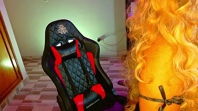 Marianaxprada's cam snapshot