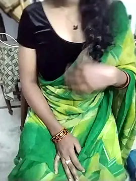 Miss_sruthi's cam snapshot