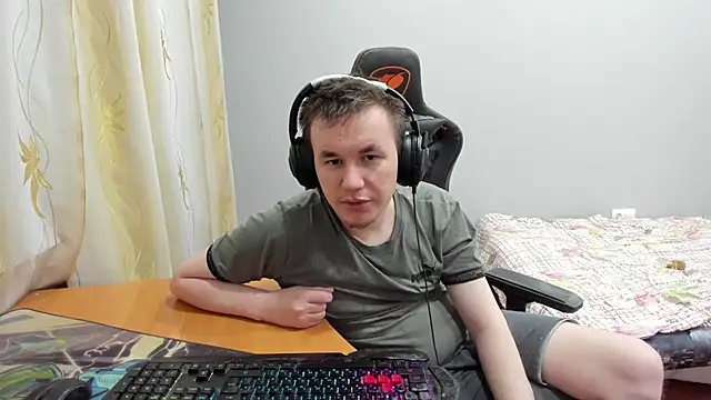 iliaskrislove live sex cam