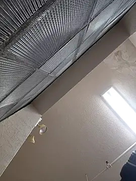 Lilsmokeshow017 live sex cam