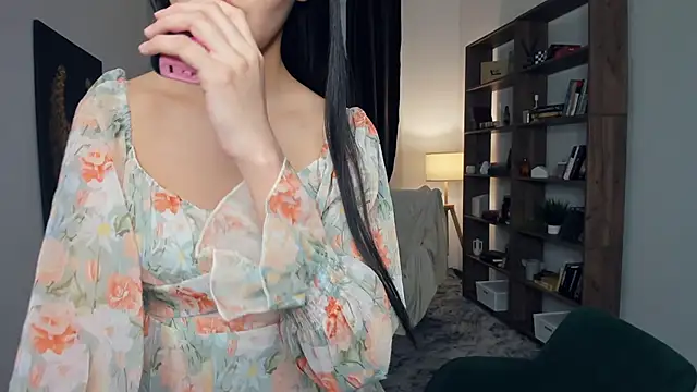 OnieClose's cam snapshot