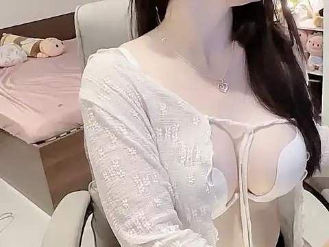 Eva-Public live sex cam