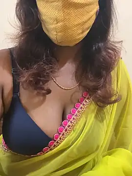 Queen-dhivya's cam snapshot