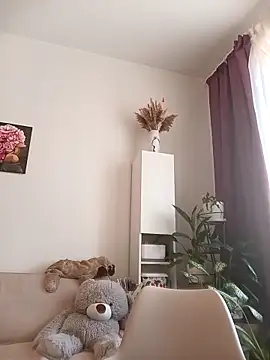 Women-pleasures live sex cam