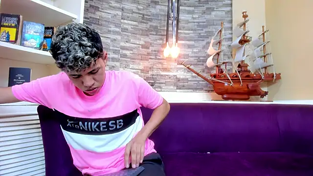 PoisonGuys live sex cam