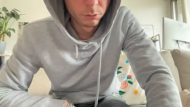 MikymikeBBWD live sex cam