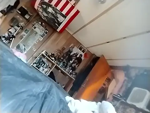 j_hollywood91 live sex cam