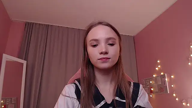 Adria_Arjona's cam snapshot