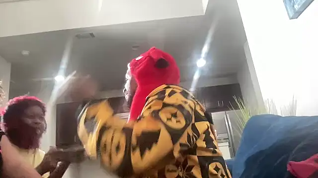 LawChat2025's web cam